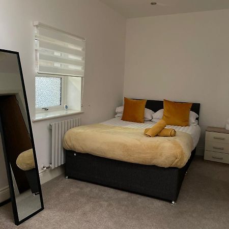 City Centre 1 Bed Sleeps 4 H5 Kingston upon Hull Exteriör bild