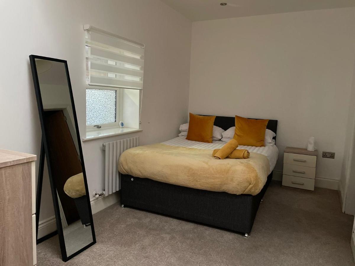 City Centre 1 Bed Sleeps 4 H5 Kingston upon Hull Exteriör bild